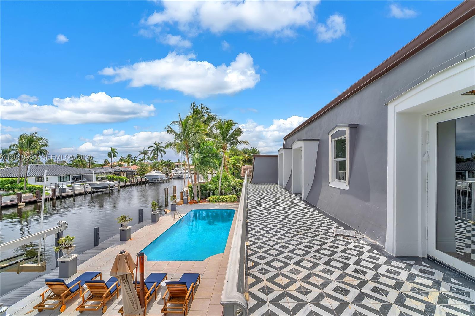 4440 NE 23rd Ave, Lighthouse Point FL 33064
