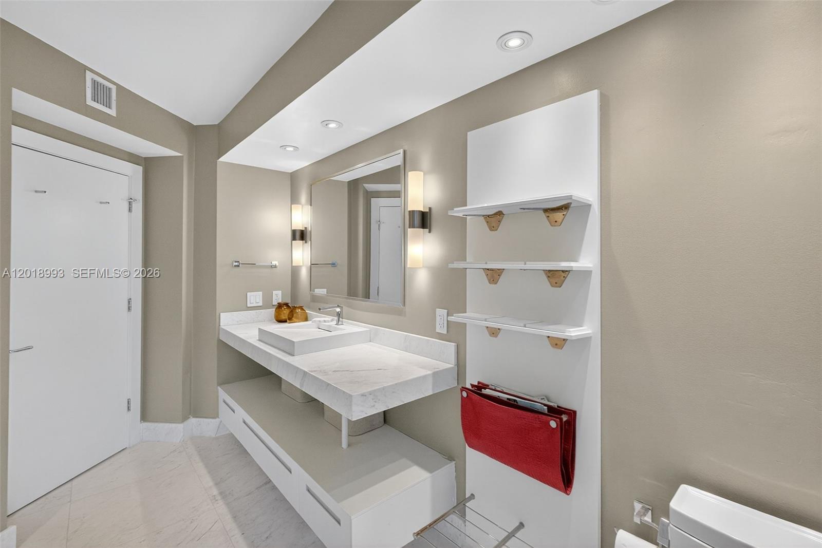 1500 Ocean Dr #507, Miami Beach FL 33139