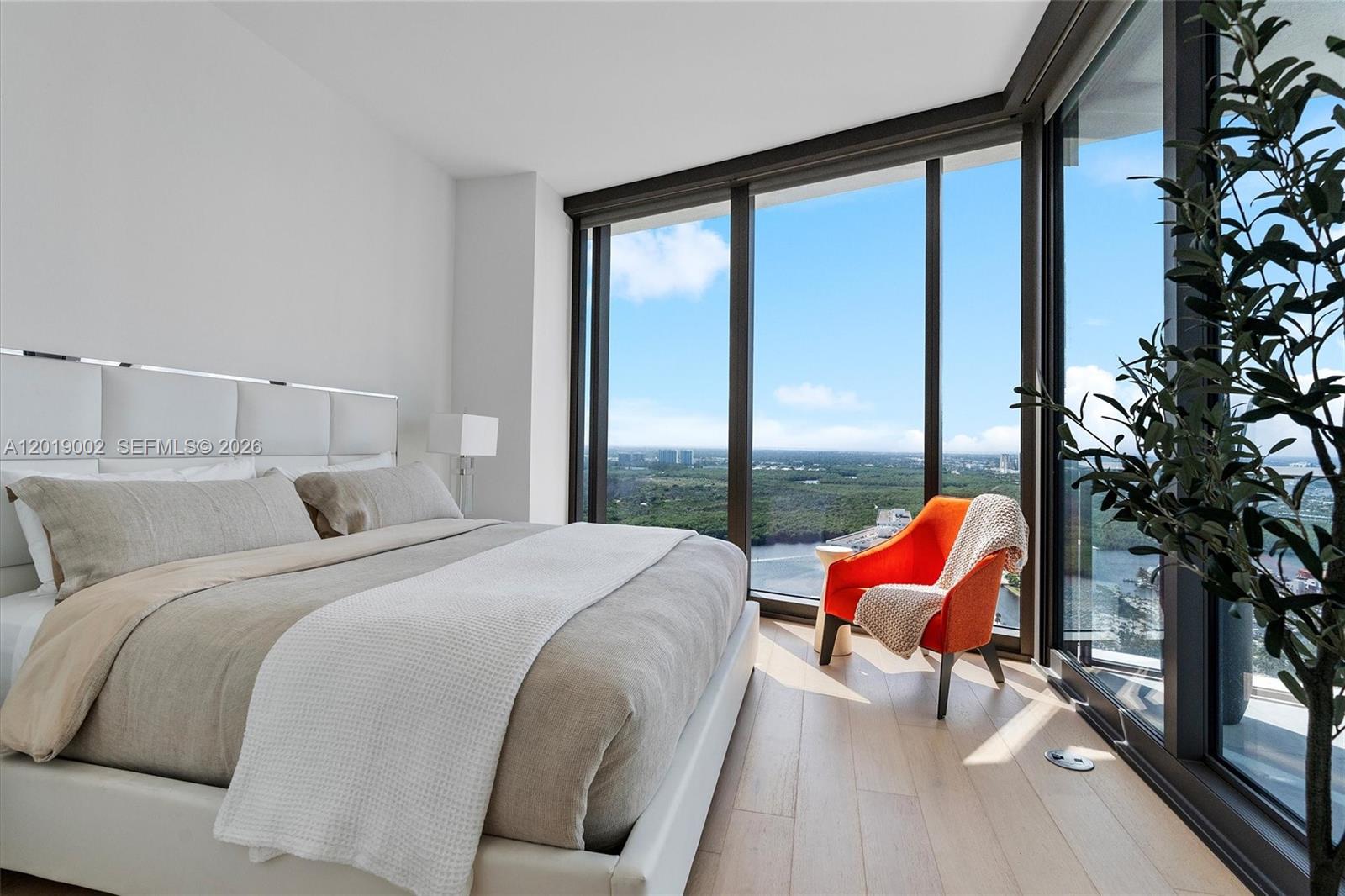 15701 Collins Ave #3605, Sunny Isles Beach FL 33160