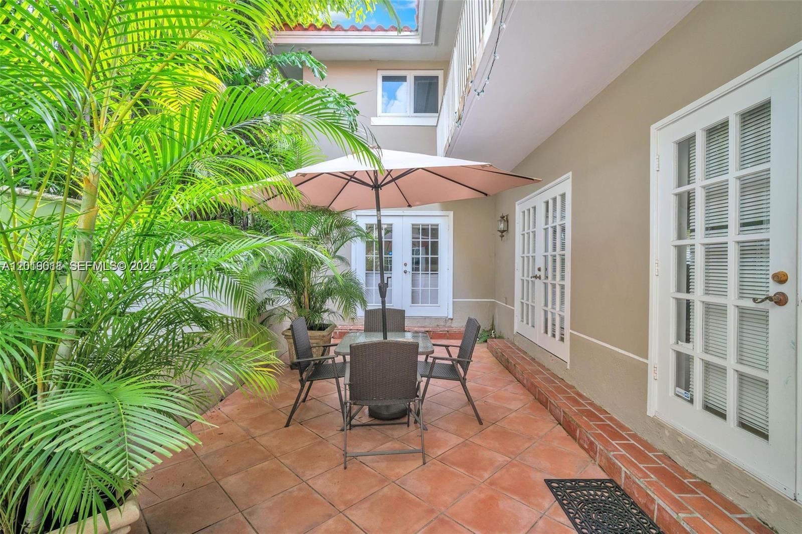 1543 Dorado Ave, Coral Gables FL 33146