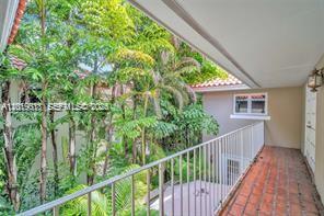 1543 Dorado Ave, Coral Gables FL 33146