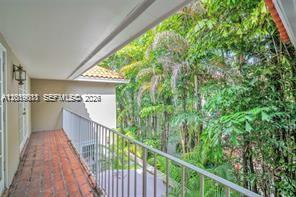 1543 Dorado Ave, Coral Gables FL 33146