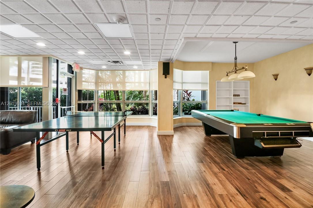 3530 Mystic Pointe Dr #1205, Aventura FL 33180