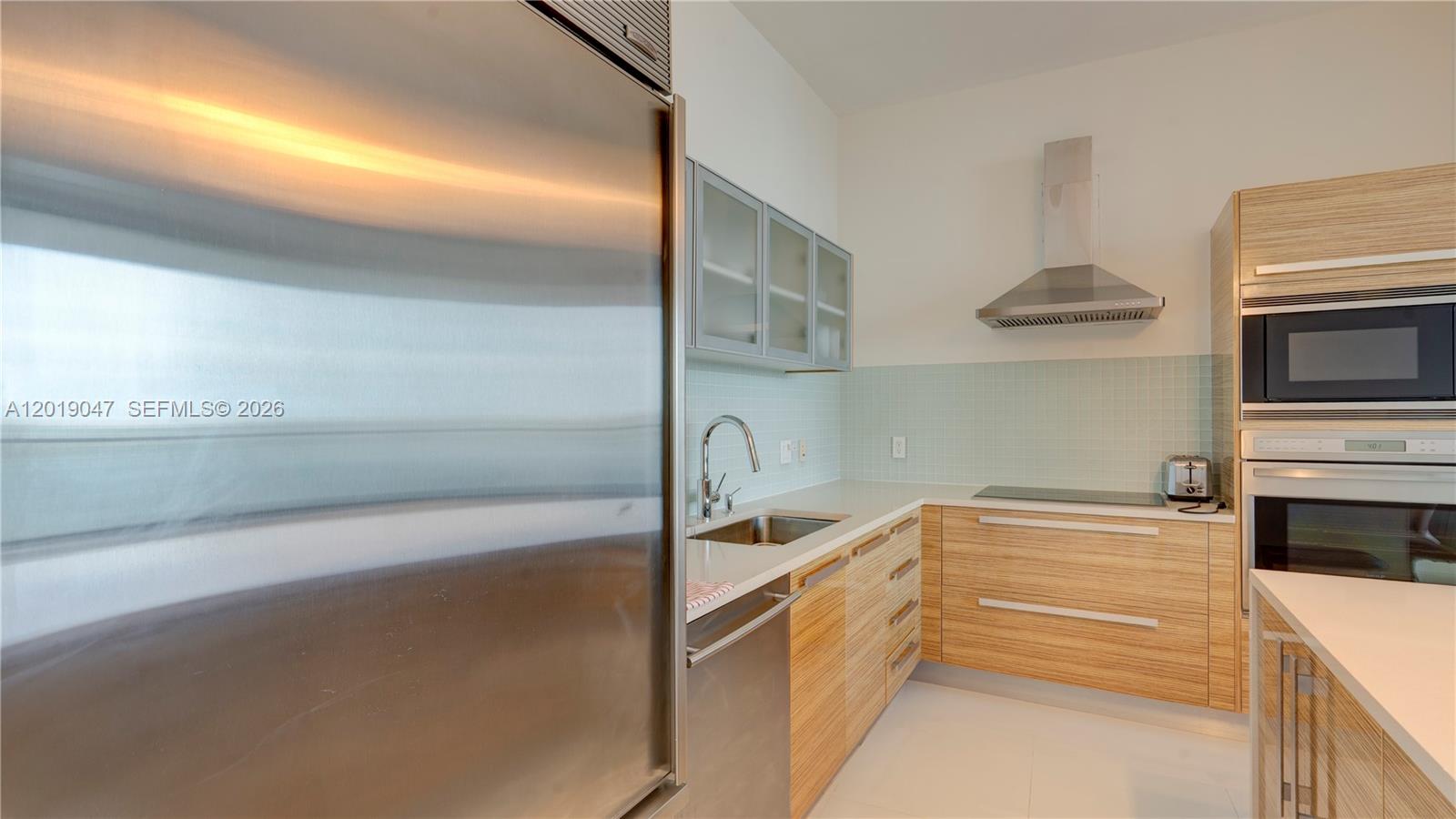 2020 N Bayshore Dr #1905, Miami FL 33137
