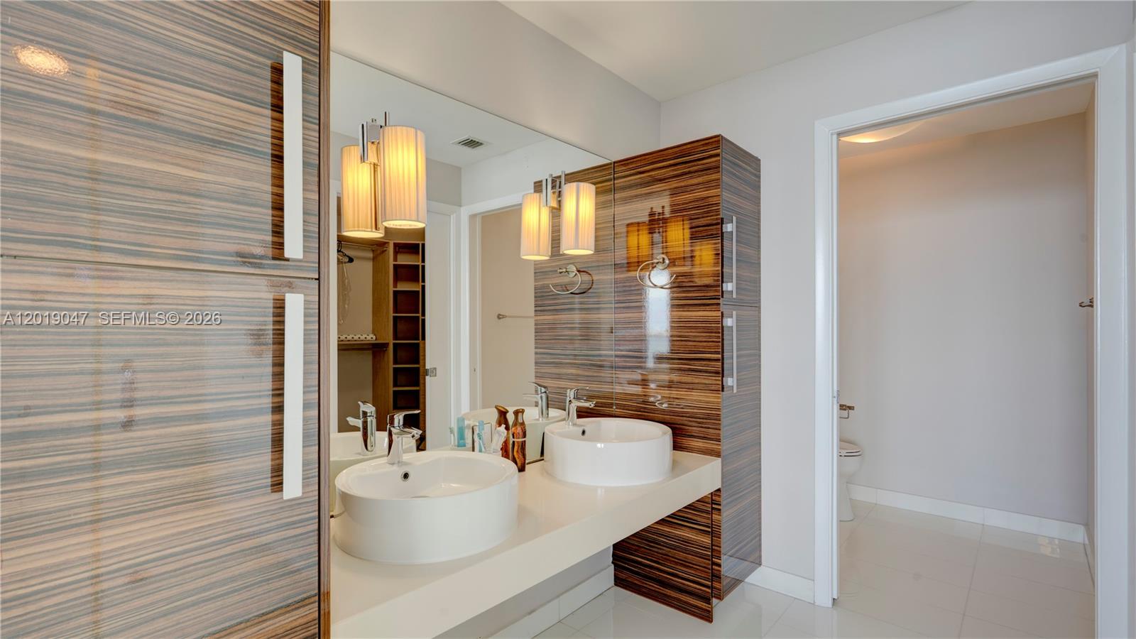 2020 N Bayshore Dr #1905, Miami FL 33137