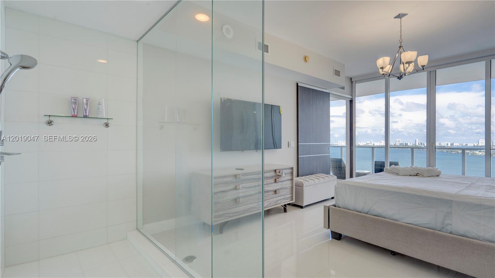 2020 N Bayshore Dr #1905, Miami FL 33137