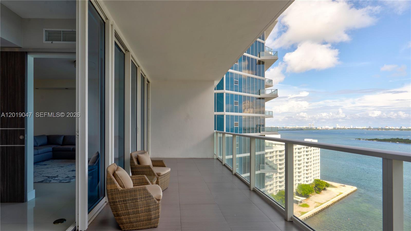 2020 N Bayshore Dr #1905, Miami FL 33137