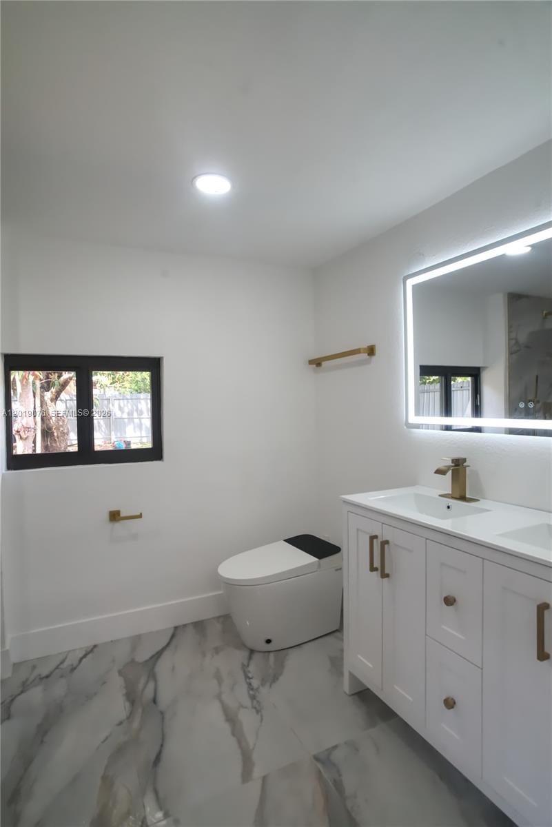 315 NW 127th St #0, North Miami FL 33168