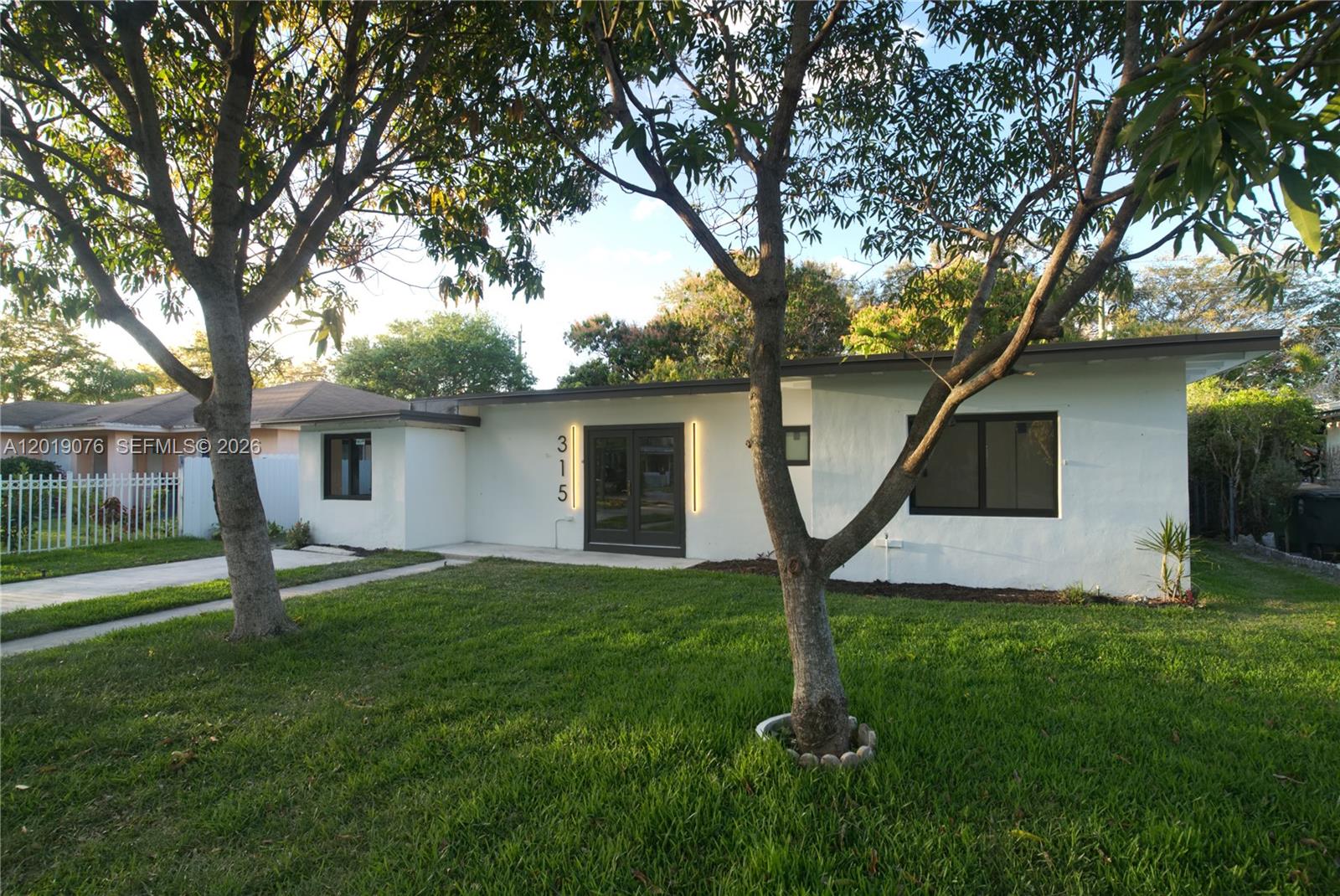 315 NW 127th St #0, North Miami FL 33168