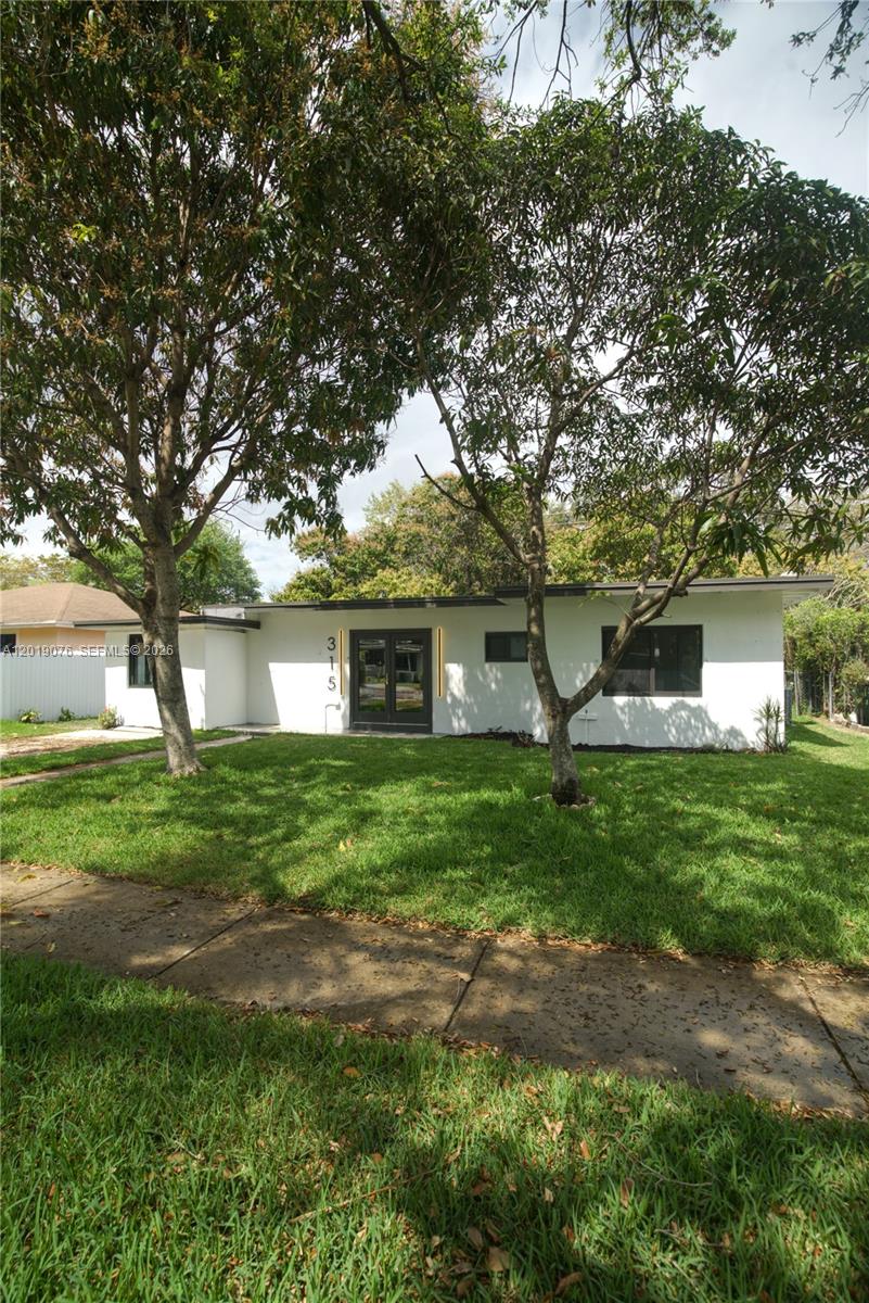 315 NW 127th St #0, North Miami FL 33168