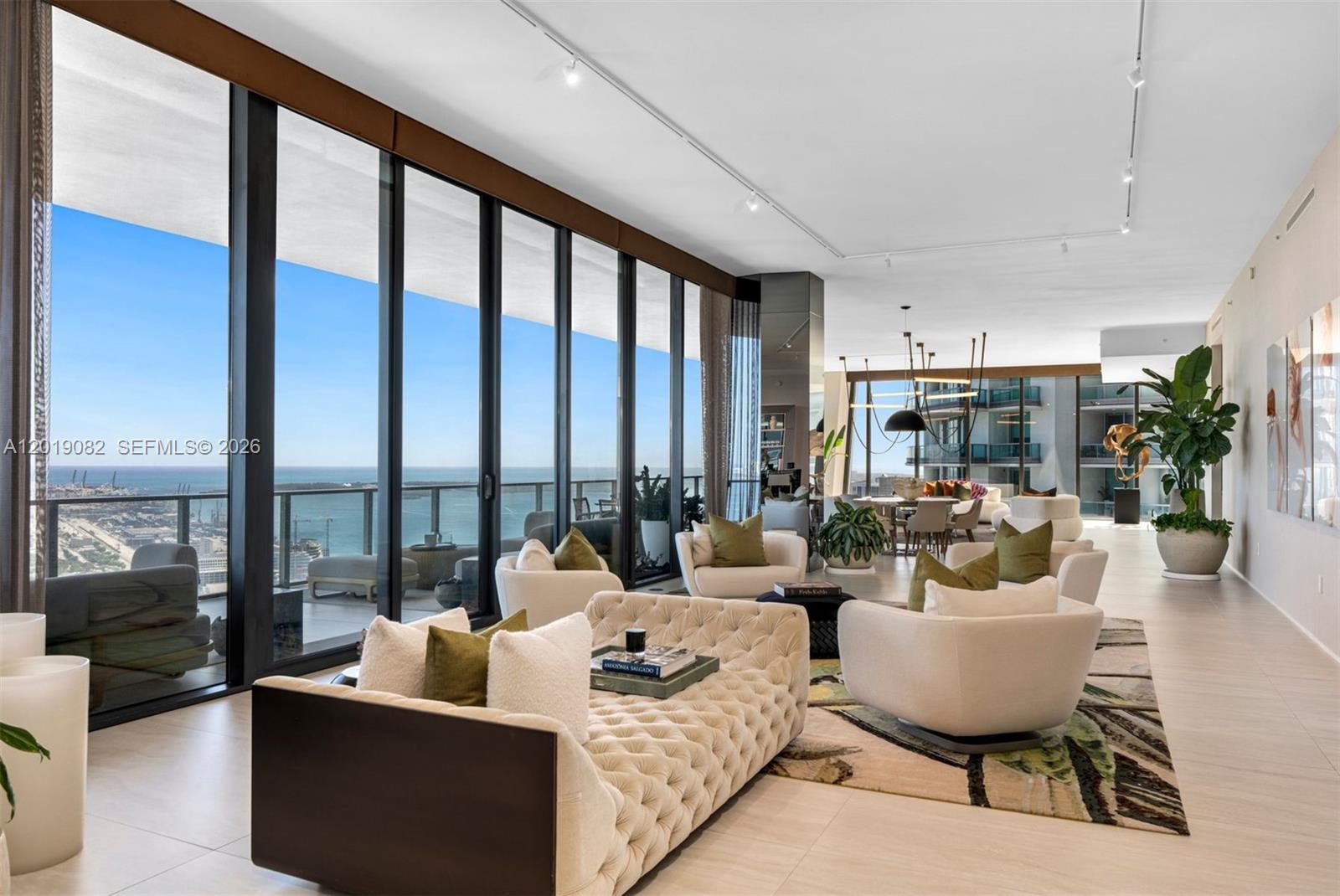 1000 Biscayne Blvd #5101, Miami FL 33132