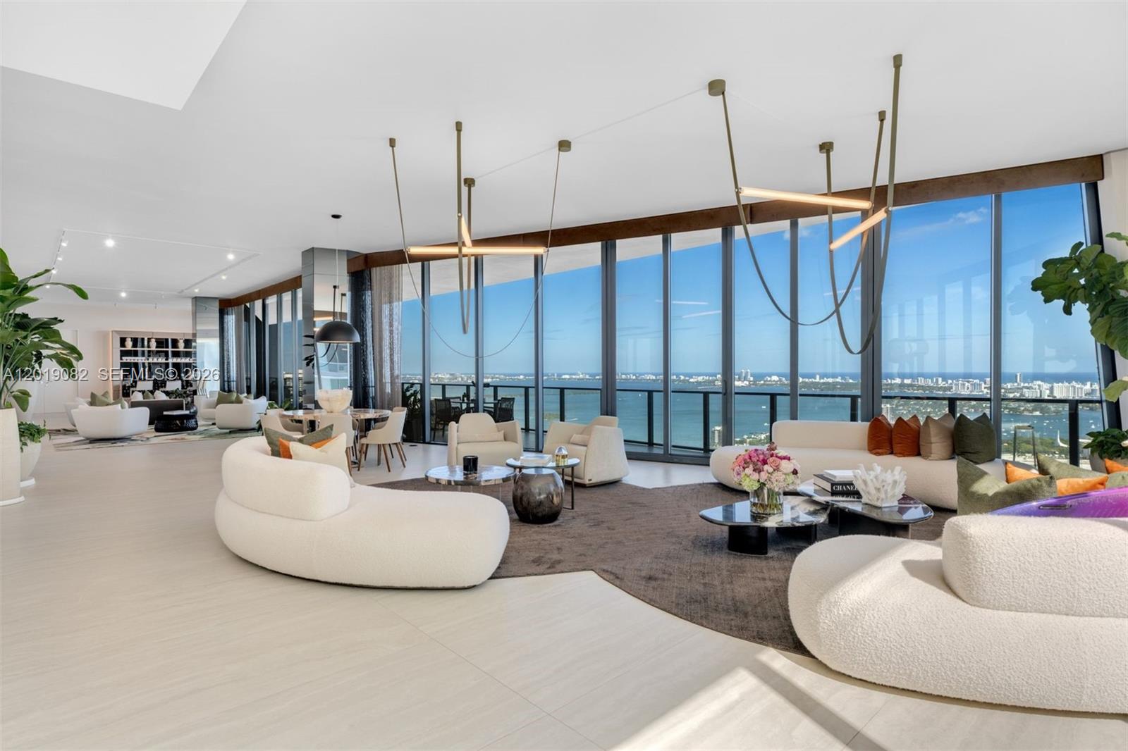 1000 Biscayne Blvd #5101, Miami FL 33132