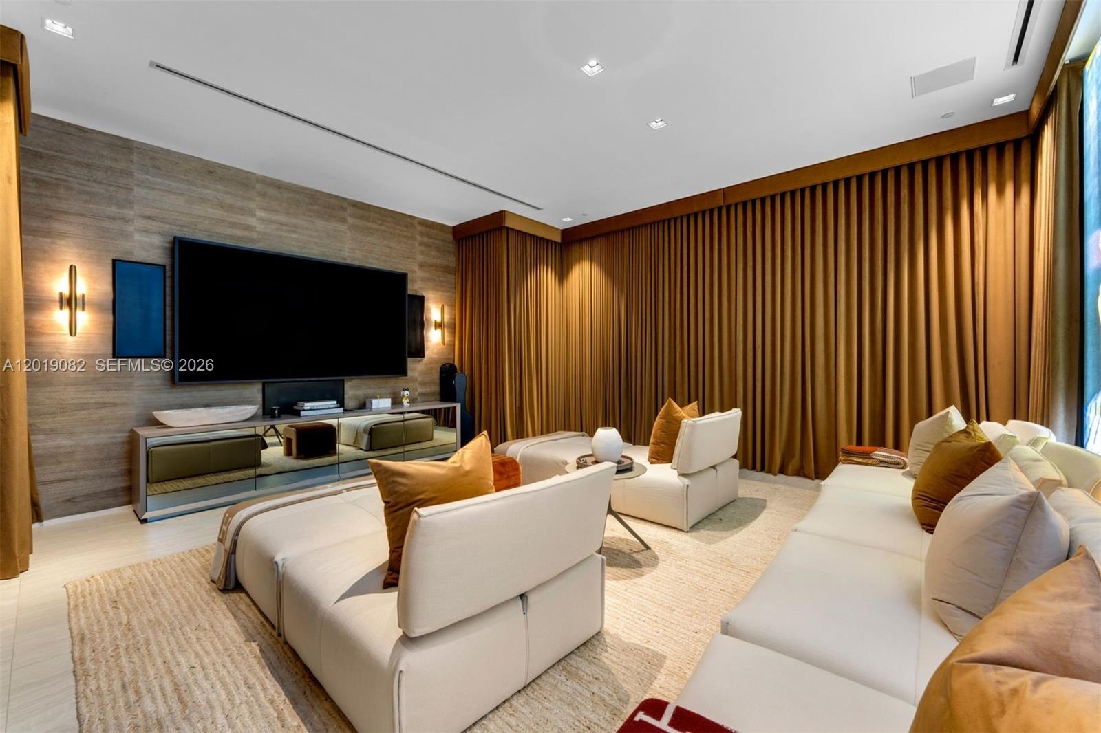 1000 Biscayne Blvd #5101, Miami FL 33132