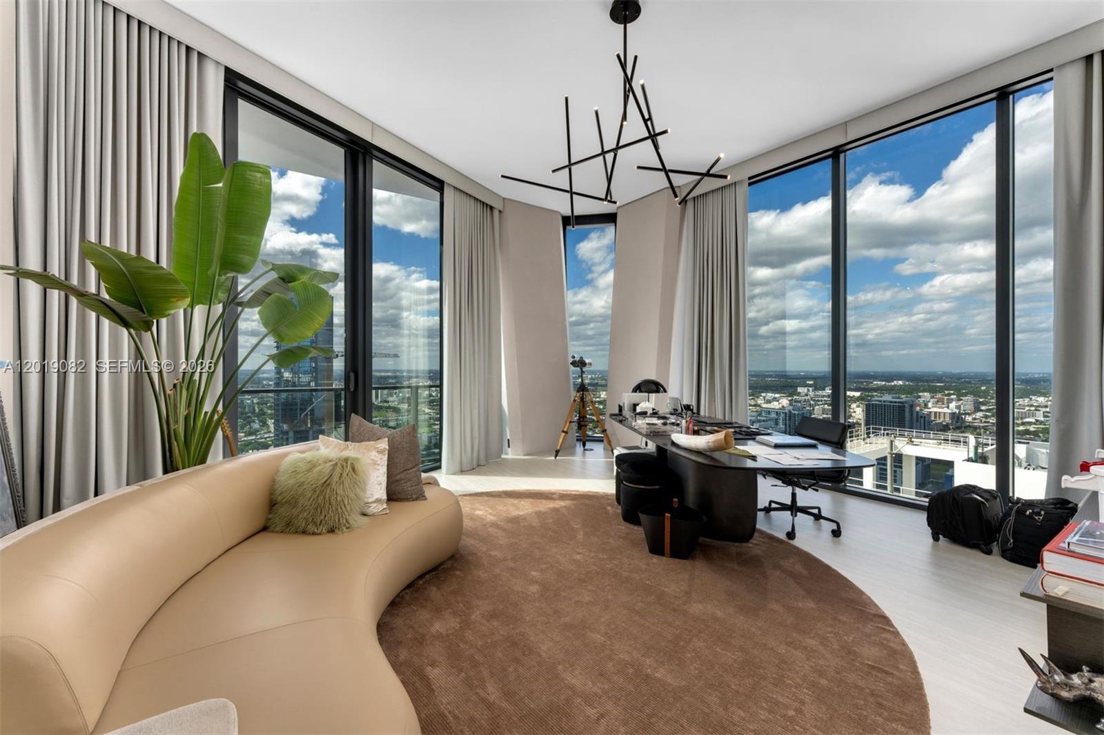 1000 Biscayne Blvd #5101, Miami FL 33132