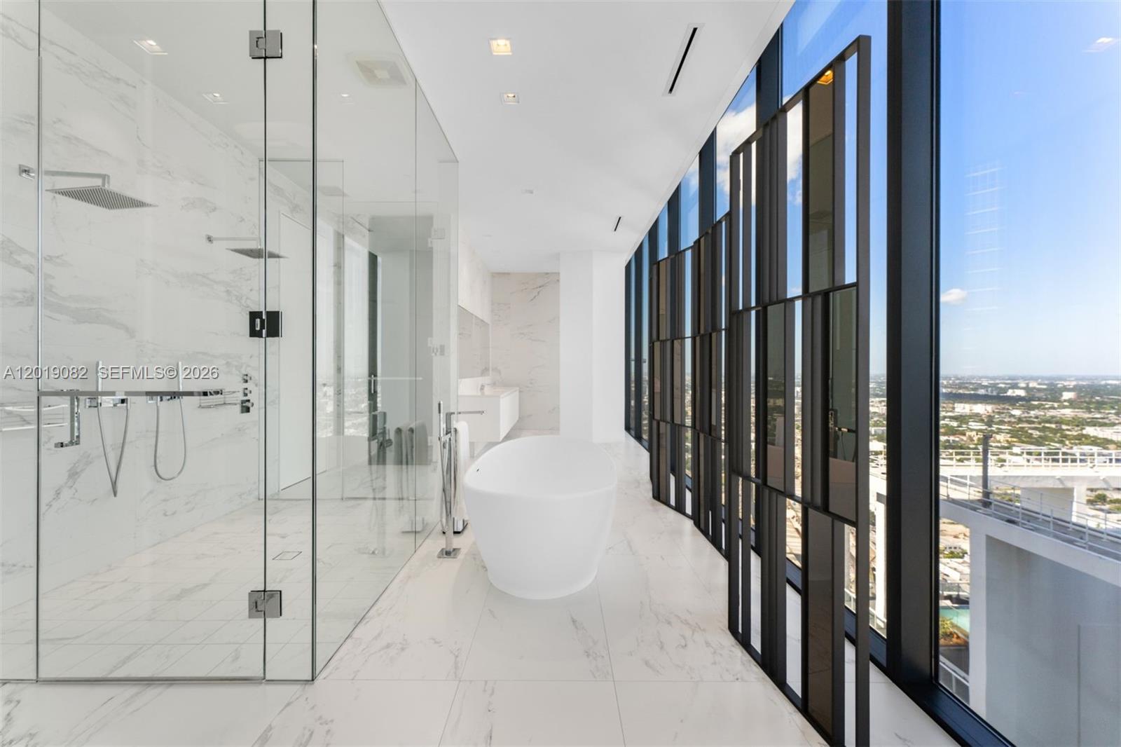 1000 Biscayne Blvd #5101, Miami FL 33132