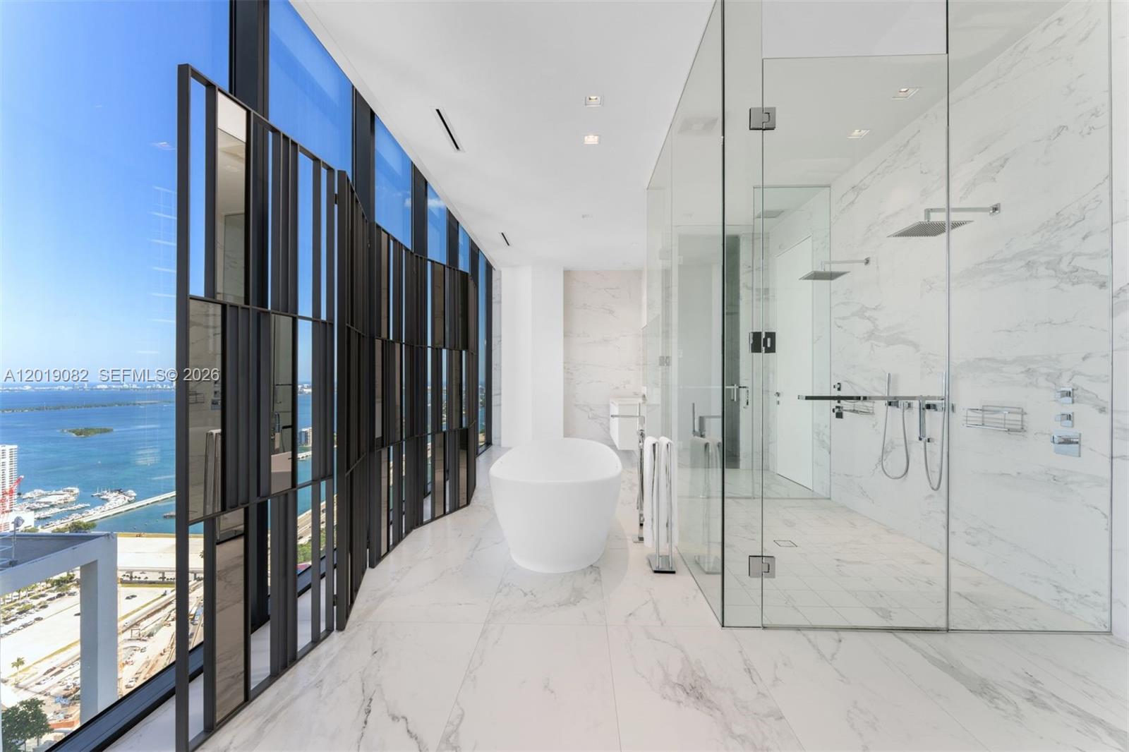 1000 Biscayne Blvd #5101, Miami FL 33132