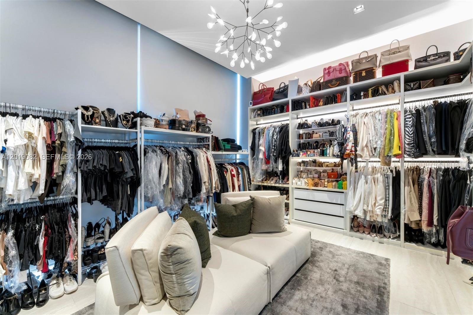 1000 Biscayne Blvd #5101, Miami FL 33132