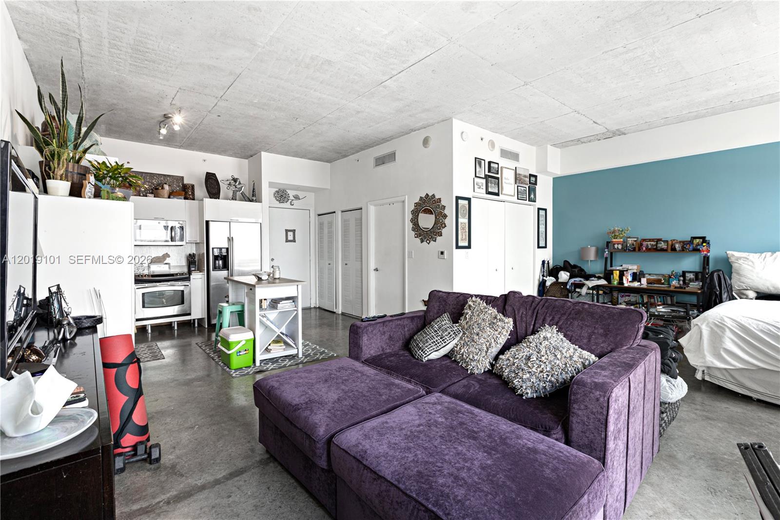 133 NE 2nd Ave #1215, Miami FL 33132