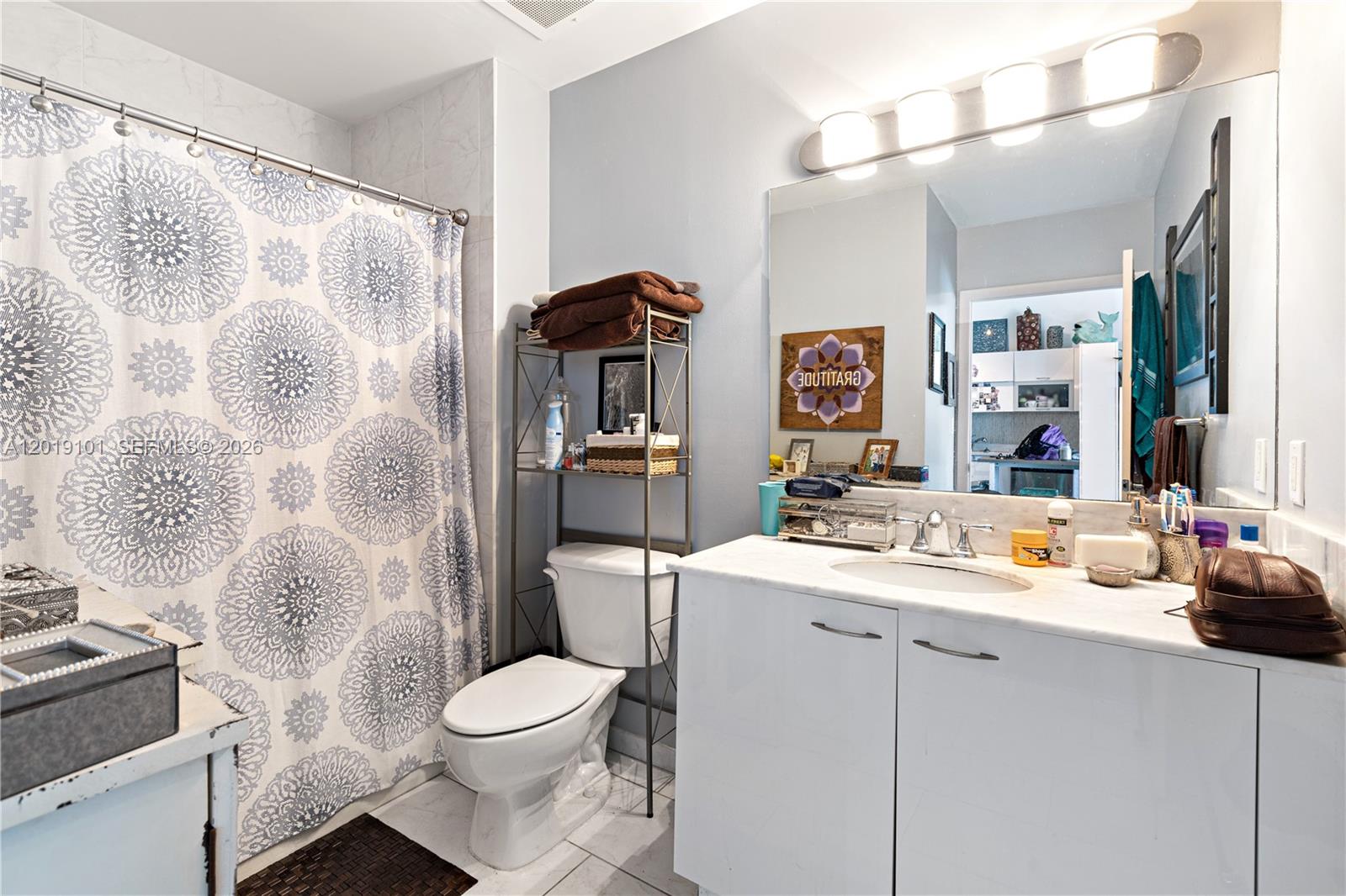 133 NE 2nd Ave #1215, Miami FL 33132