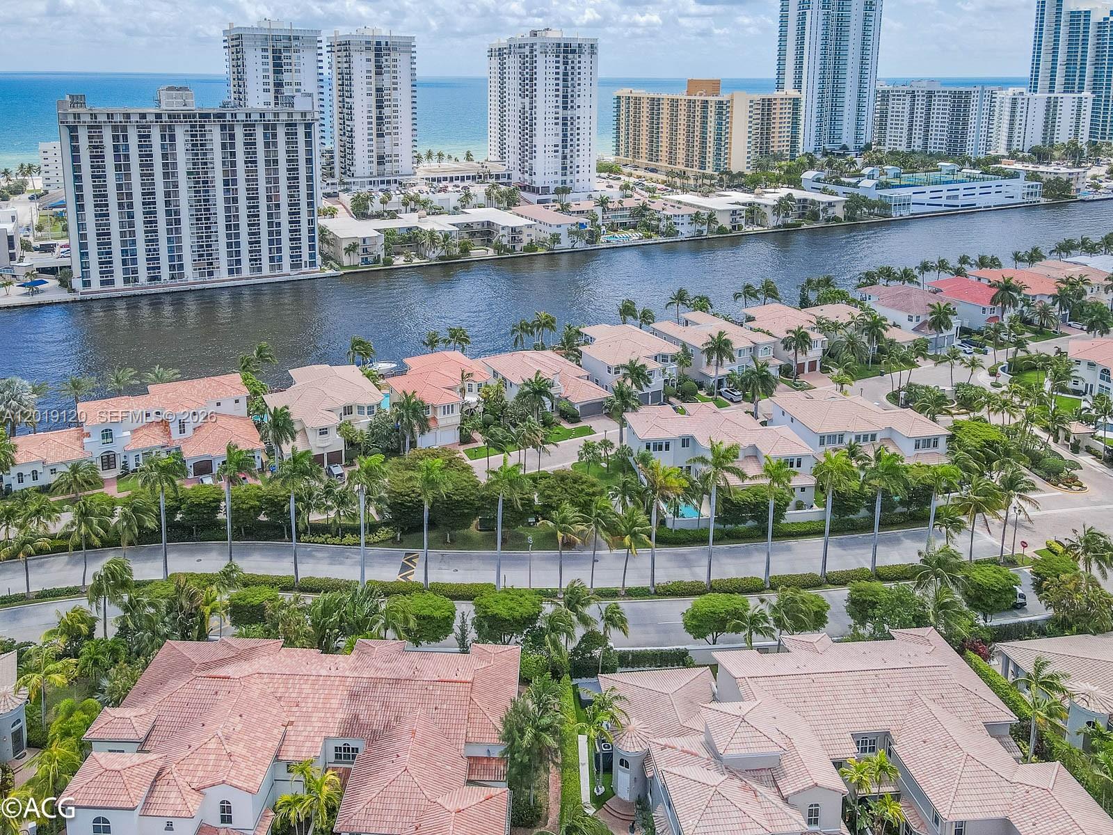 1480 Windjammer Way #., Hollywood FL 33019