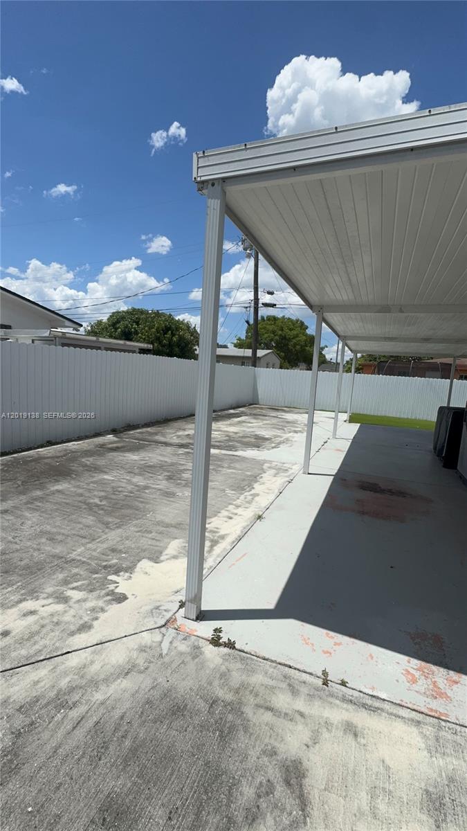 3251 NW 177th Ter, Miami Gardens FL 33056