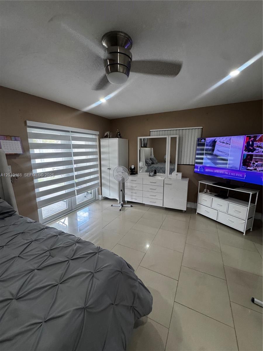 3251 NW 177th Ter, Miami Gardens FL 33056