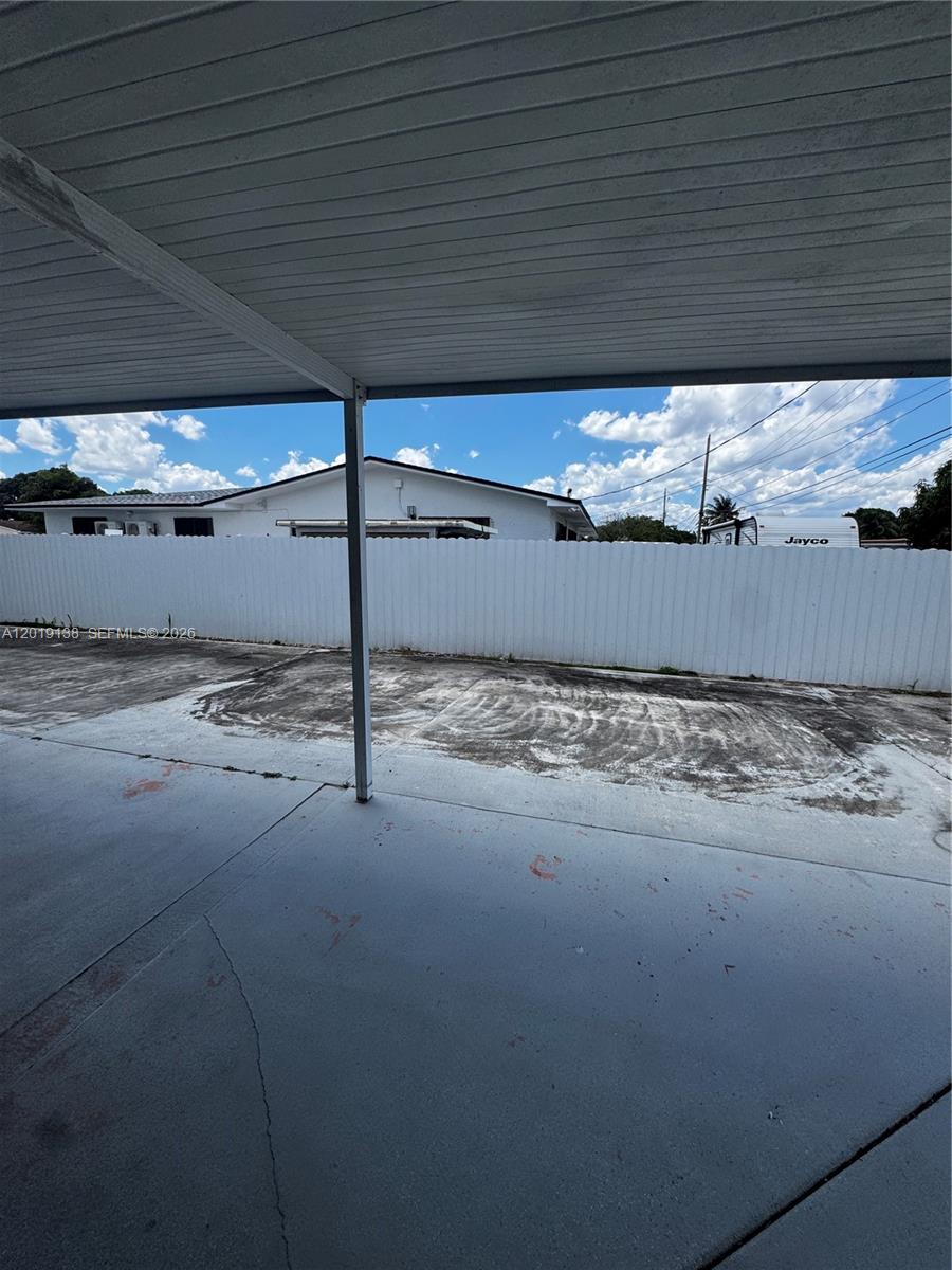 3251 NW 177th Ter, Miami Gardens FL 33056