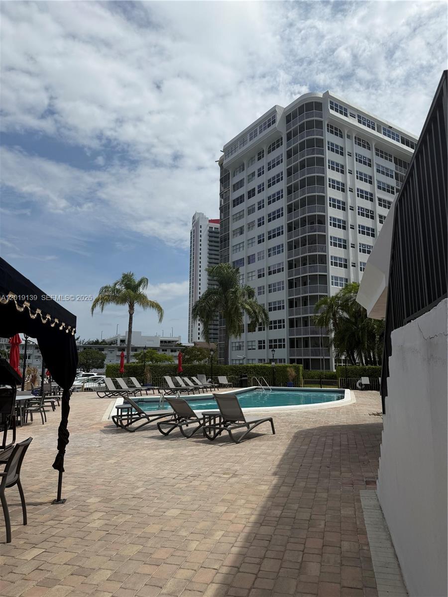 100 Golden Isles Dr #313, Hallandale Beach FL 33009
