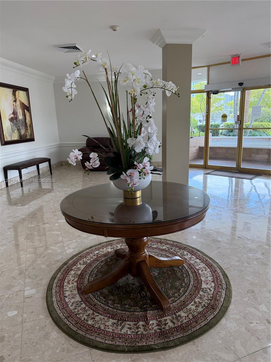 100 Golden Isles Dr #313, Hallandale Beach FL 33009