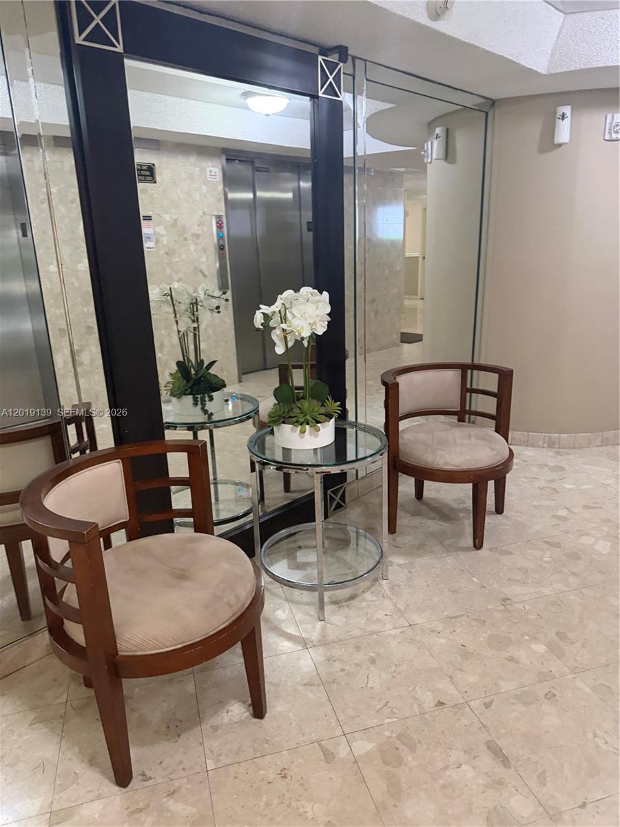 100 Golden Isles Dr #313, Hallandale Beach FL 33009
