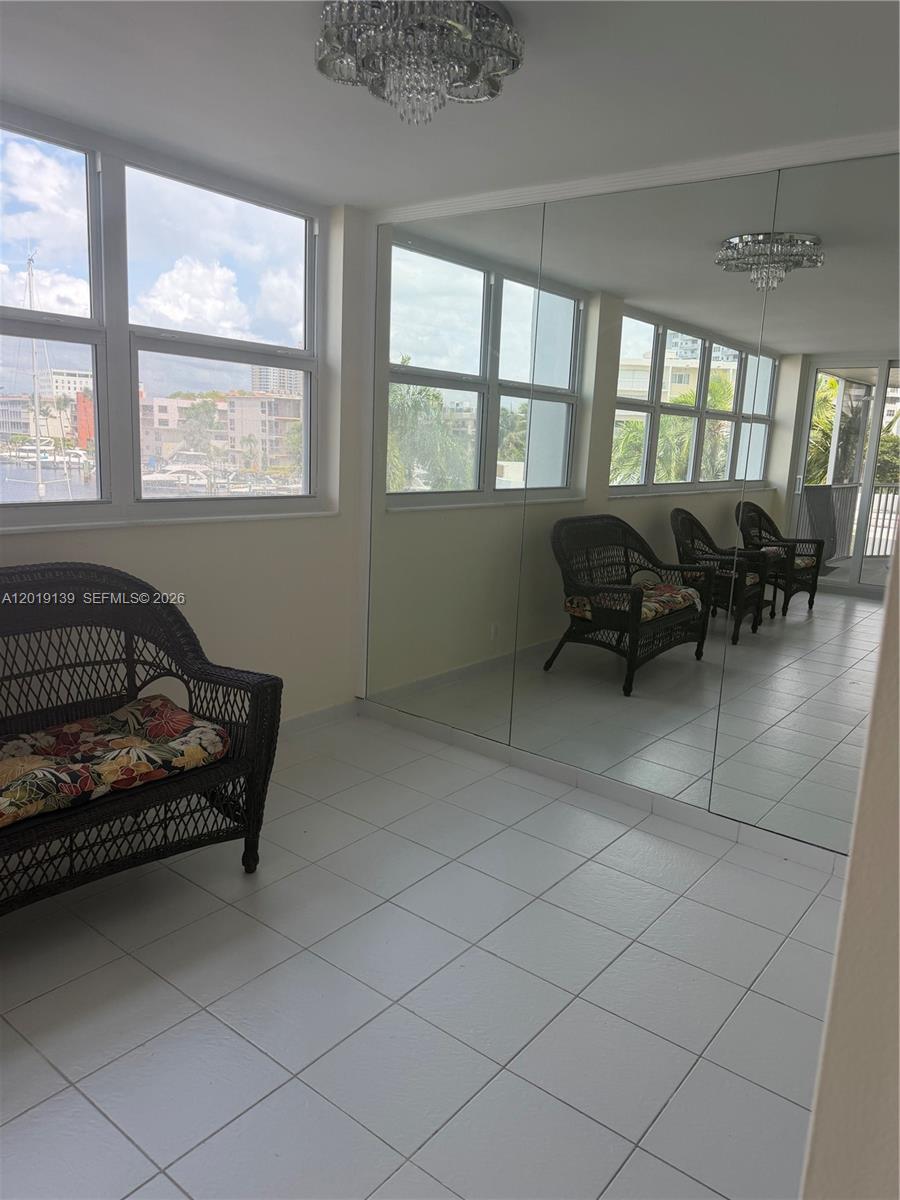 100 Golden Isles Dr #313, Hallandale Beach FL 33009