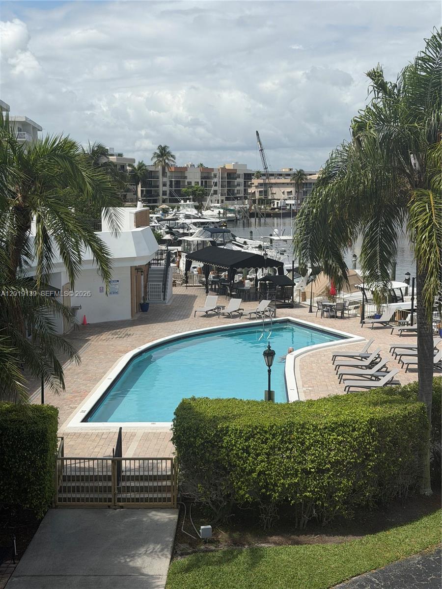 100 Golden Isles Dr #313, Hallandale Beach FL 33009
