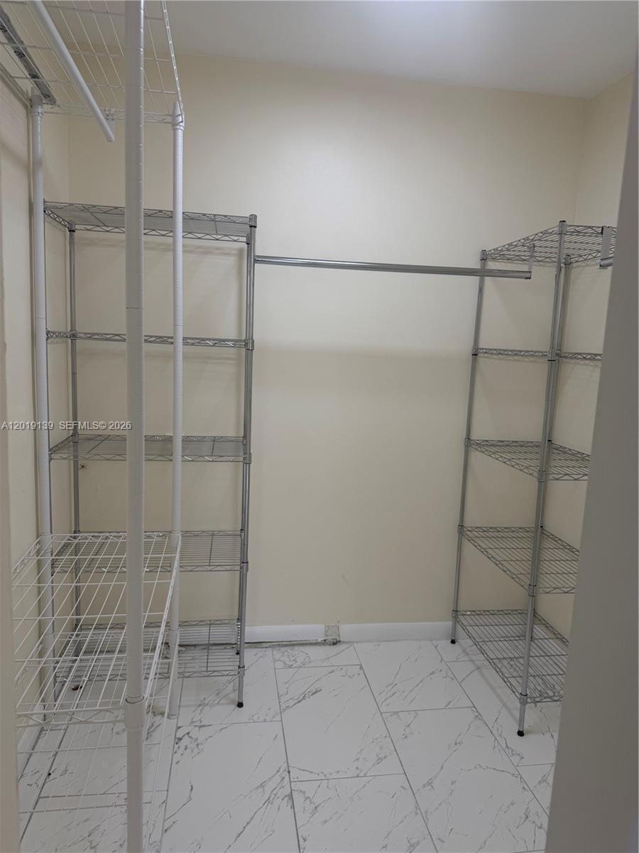 100 Golden Isles Dr #313, Hallandale Beach FL 33009