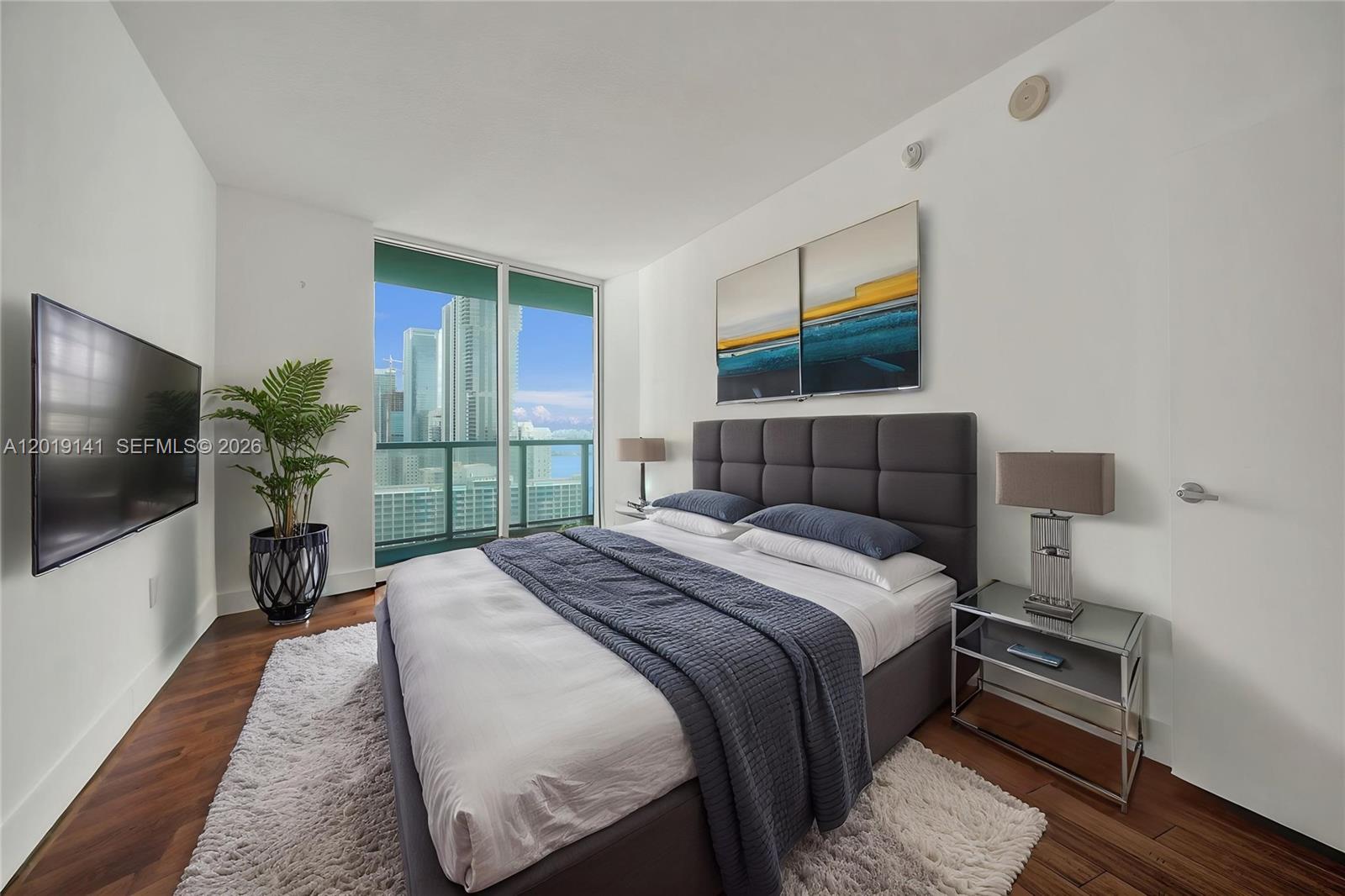 1900 N Bayshore Dr #2204, Miami FL 33132