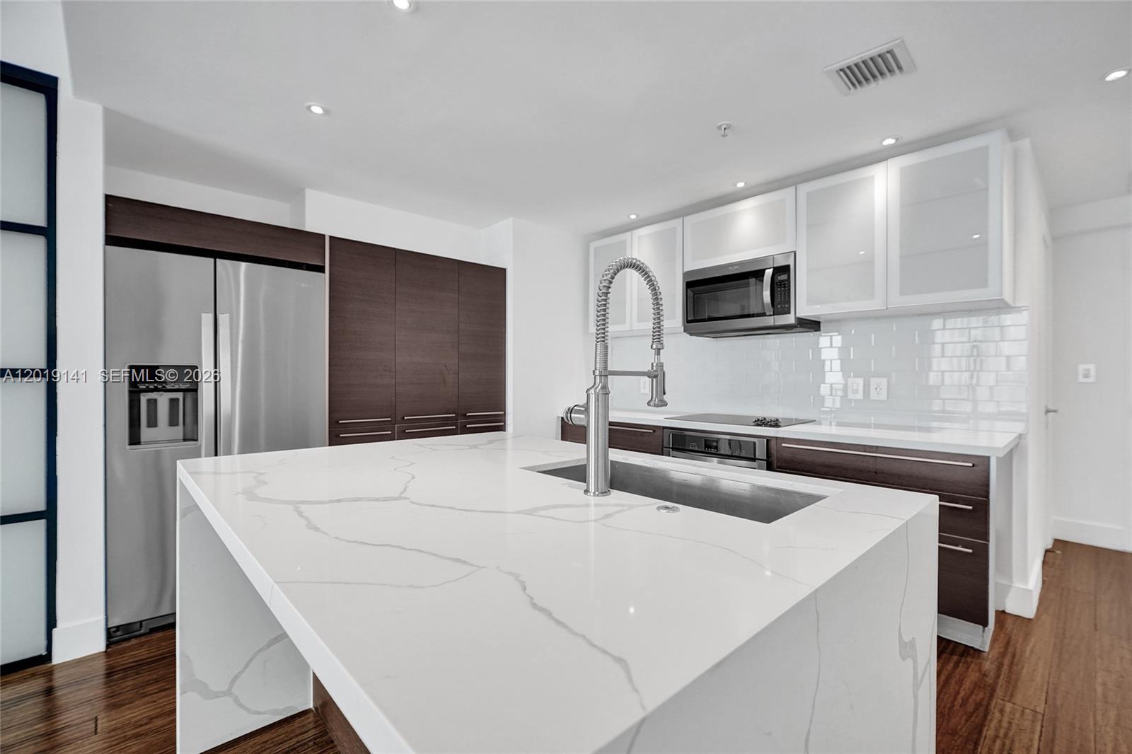 1900 N Bayshore Dr #2204, Miami FL 33132