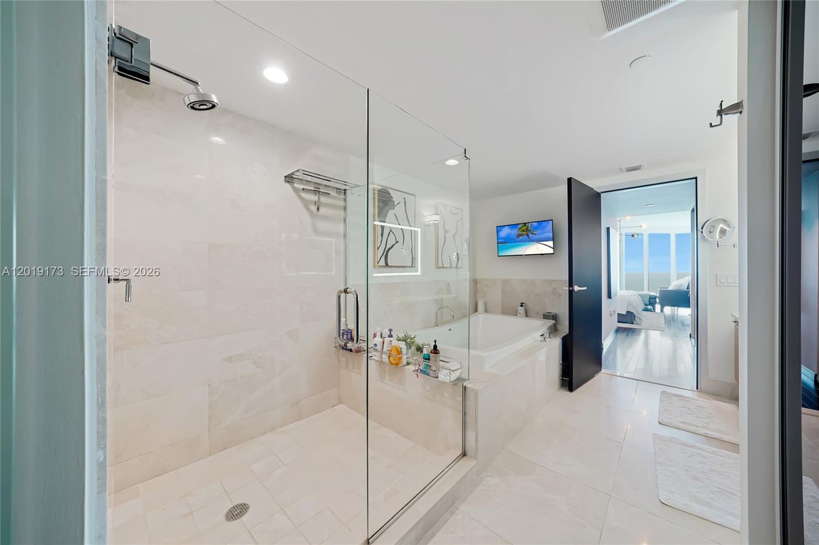 17001 Collins Ave #2805, Sunny Isles Beach FL 33160