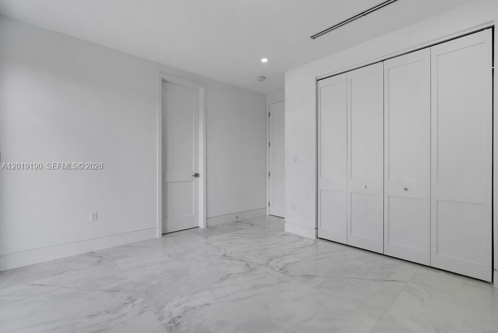 2265 SW 4 St, Miami FL 33135