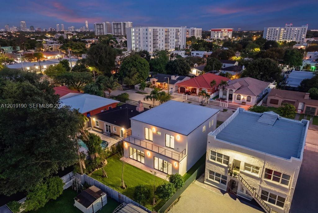 2265 SW 4 St, Miami FL 33135