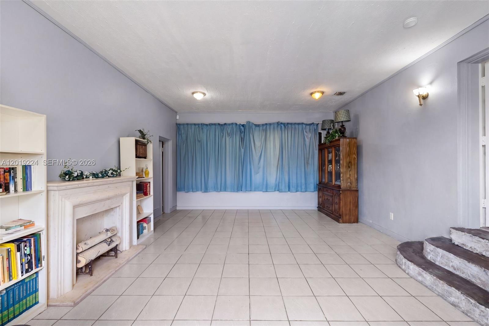 511 Dunad Ave, Opa Locka FL 33054