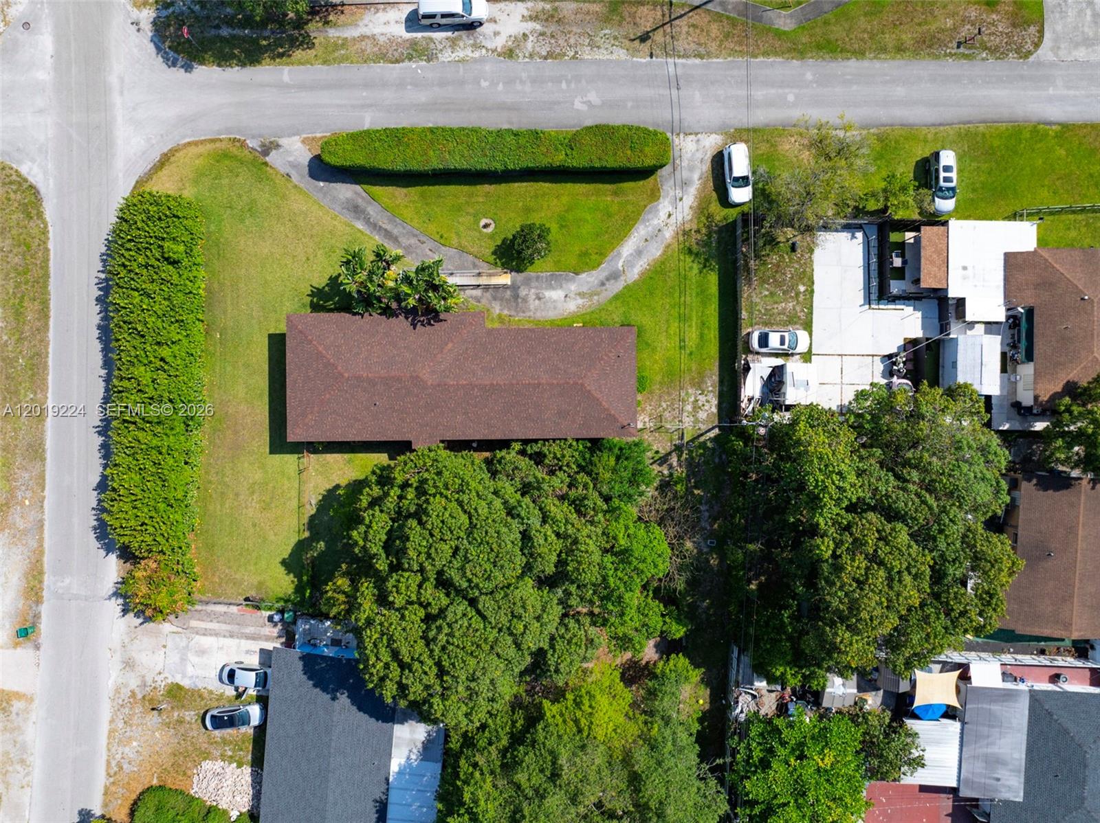 511 Dunad Ave, Opa Locka FL 33054