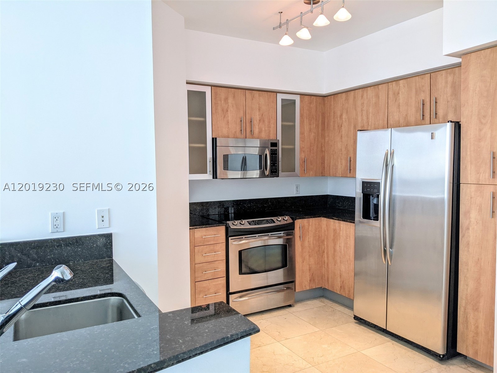 7910 Harbor Island Dr #504, North Bay Village FL 33141