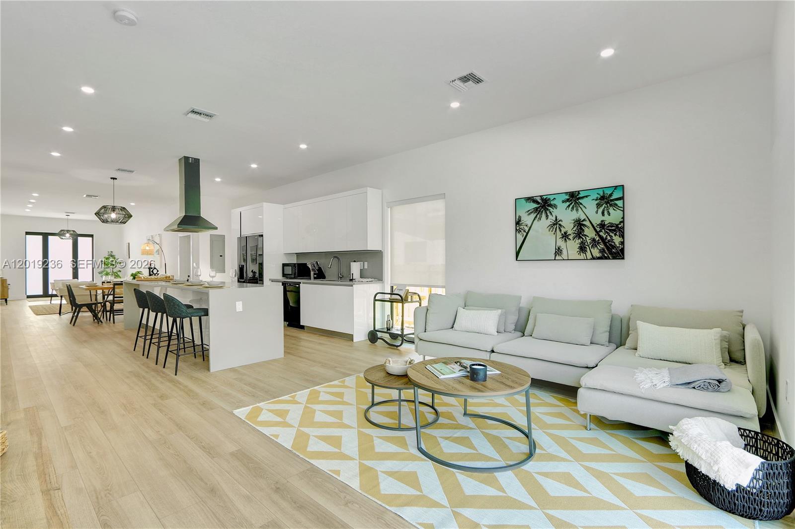 2001 SW 22nd Ter, Miami FL 33145