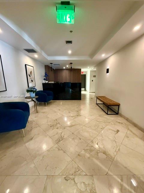 170 SE 14th St #1205, Miami FL 33131