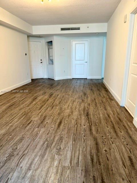 170 SE 14th St #1205, Miami FL 33131