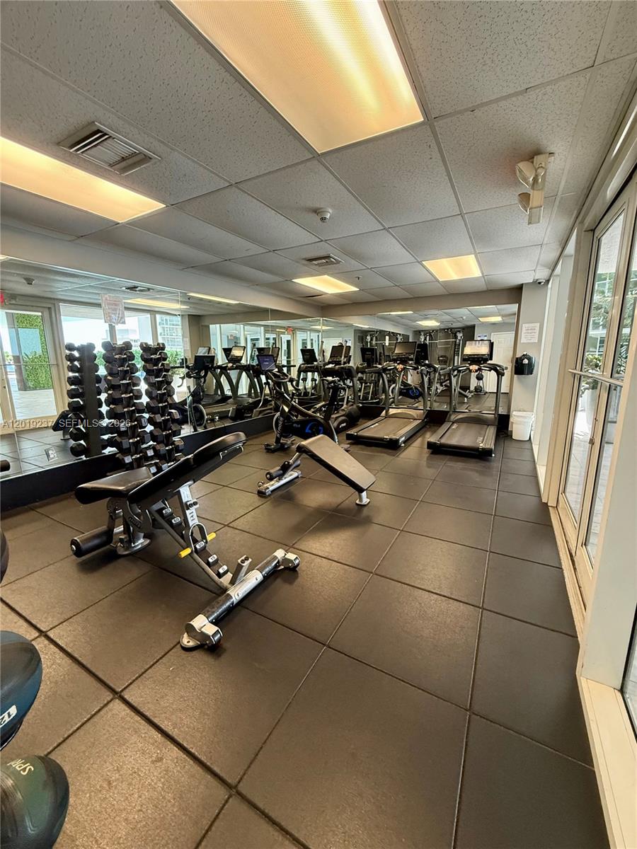 170 SE 14th St #1205, Miami FL 33131
