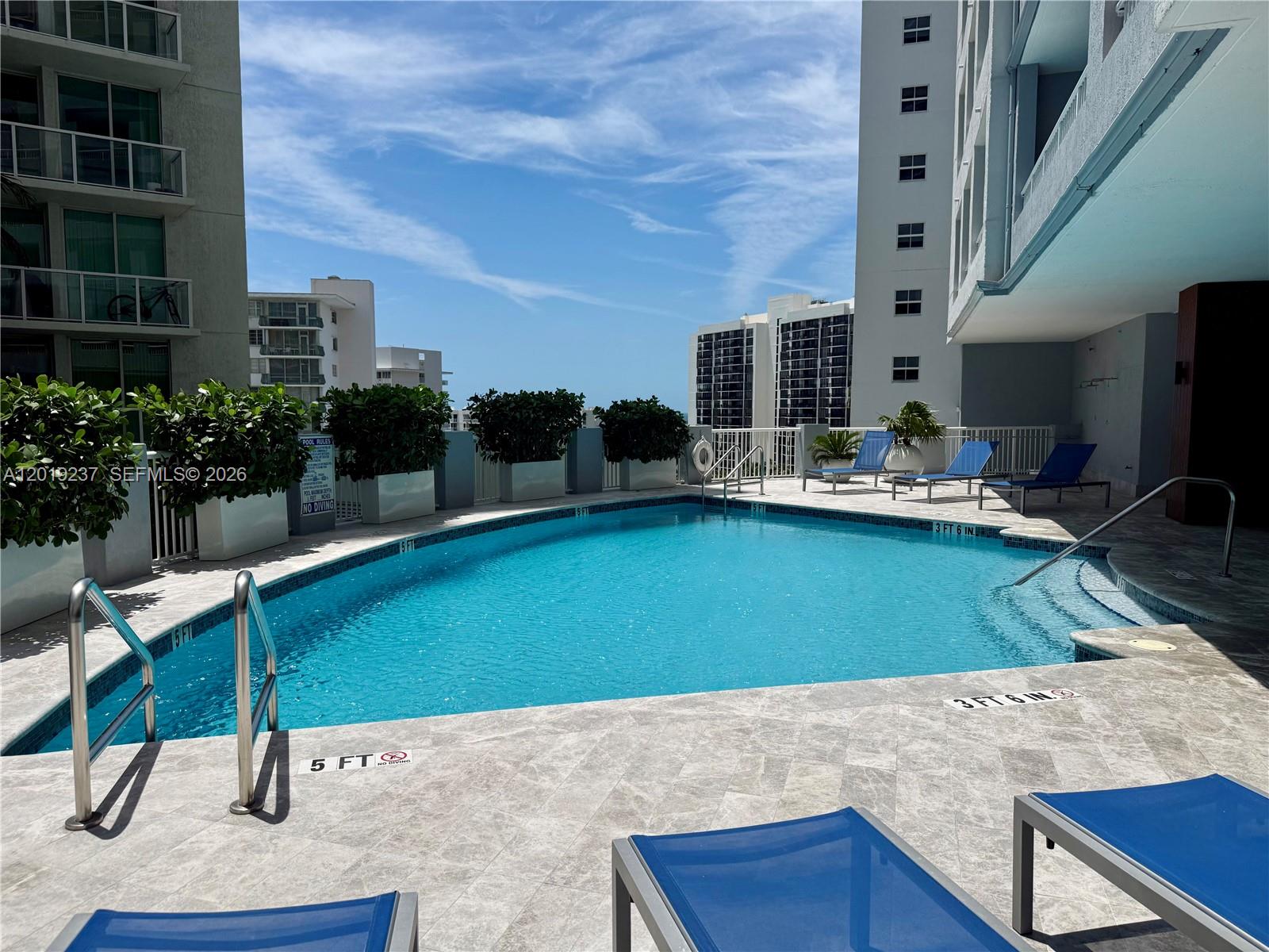 170 SE 14th St #1205, Miami FL 33131