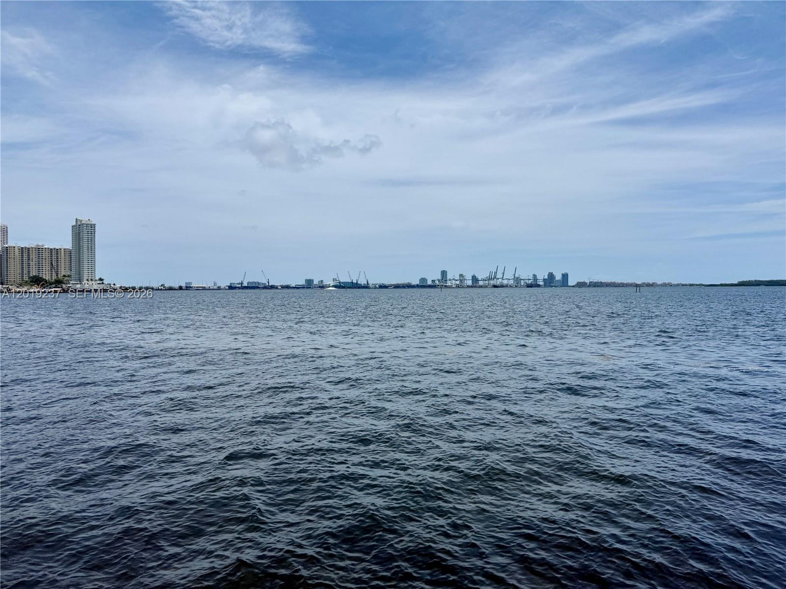 170 SE 14th St #1205, Miami FL 33131