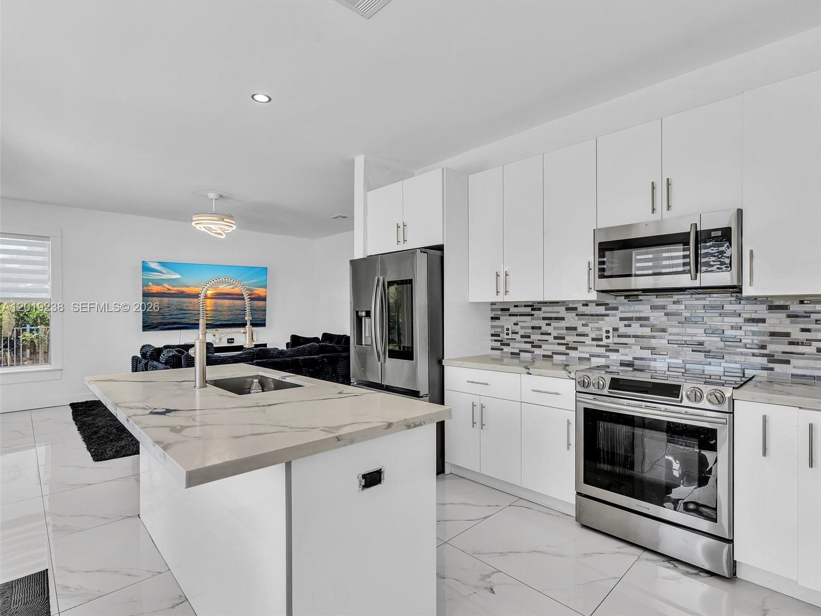 18442 NW 12th St, Pembroke Pines FL 33029