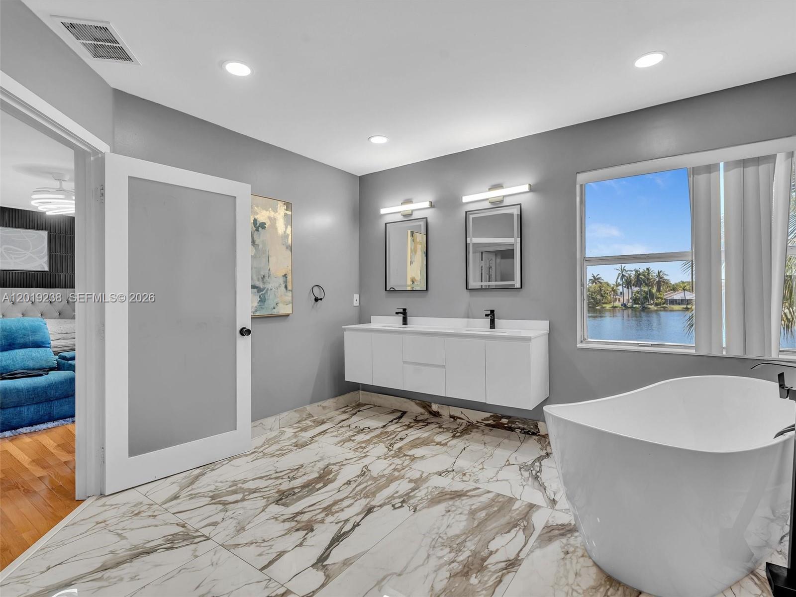 18442 NW 12th St, Pembroke Pines FL 33029