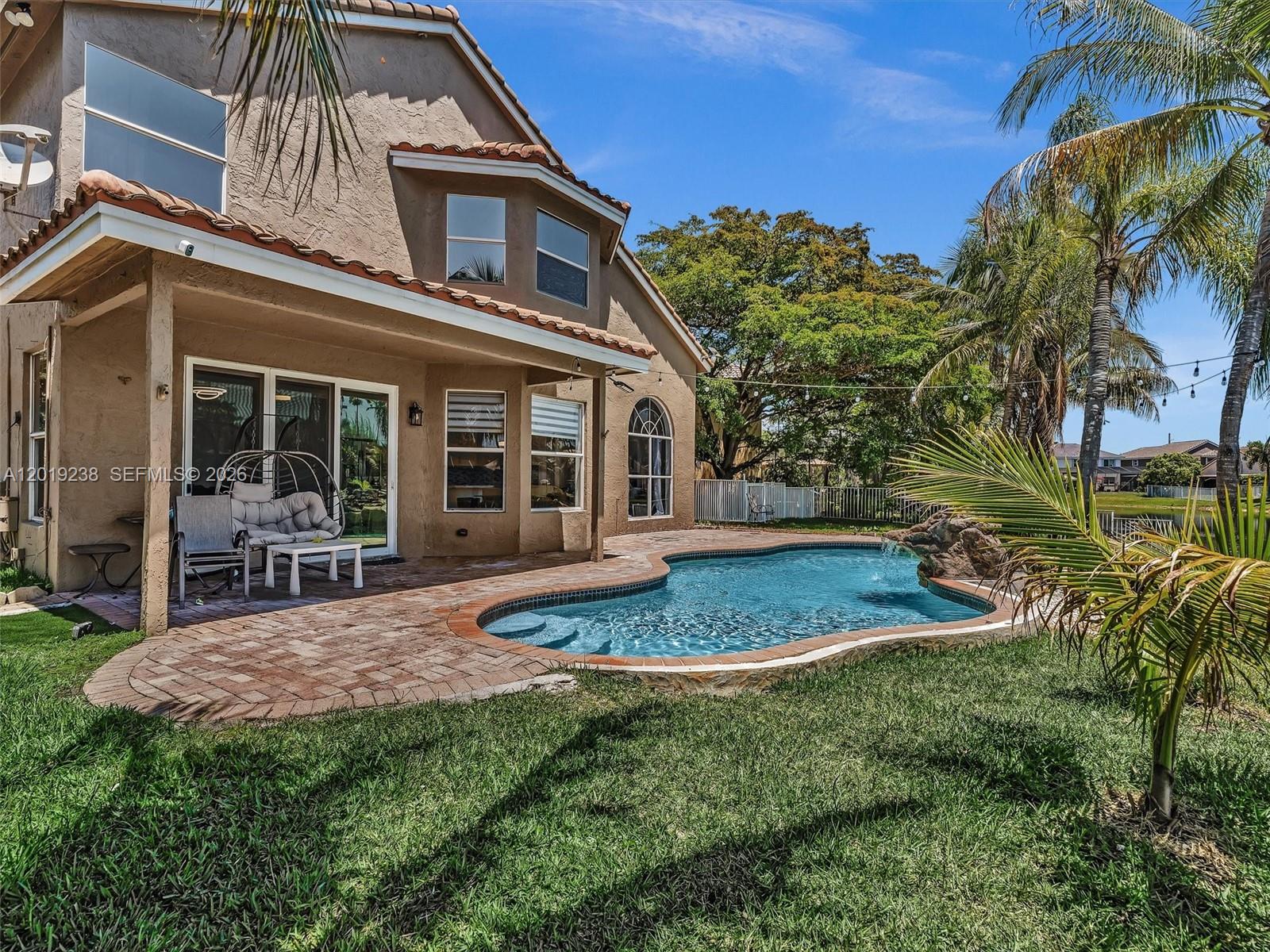 18442 NW 12th St, Pembroke Pines FL 33029